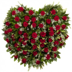 Kwiaciarnia Laflora - Wieniec w kształcie serca